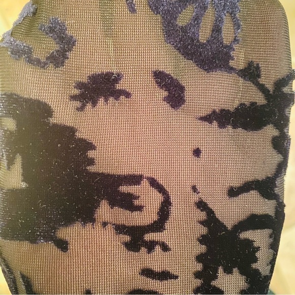 Velvet Burn Out Floral Sheer L/S Curve Hem Fairygoth Whimsigoth Black Navy SMALL - Picture 5 of 6